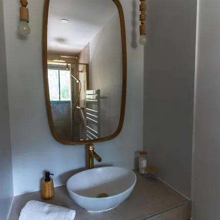 Pinhat Villa *